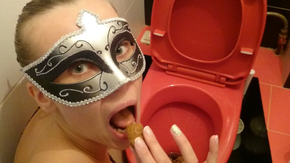 Brown Wife – I’m Licking a Dirty Toilet.
